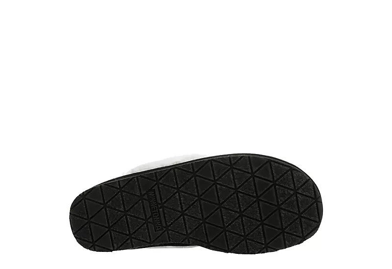 Minnetonka Womens Twyla Scuff Slipper - Black 9 Minnetonka Womens Twyla Scuff Slipper - Black - Image 7